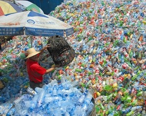 大连塑料制品回收 