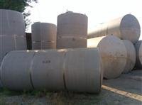 新闻：通辽甘旗卡吨桶储罐塑料桶厂家联系方式√公司欢迎你 