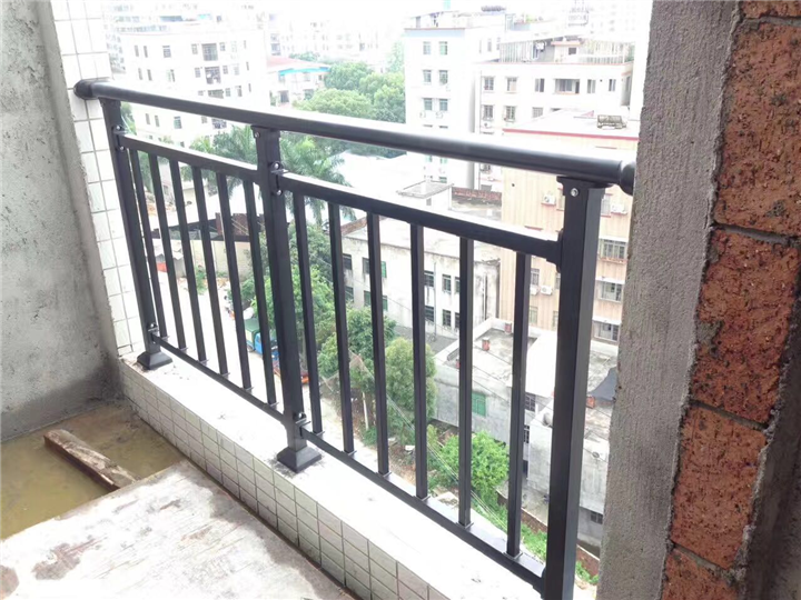 广东佛山组装锌钢栏杆材料厂 