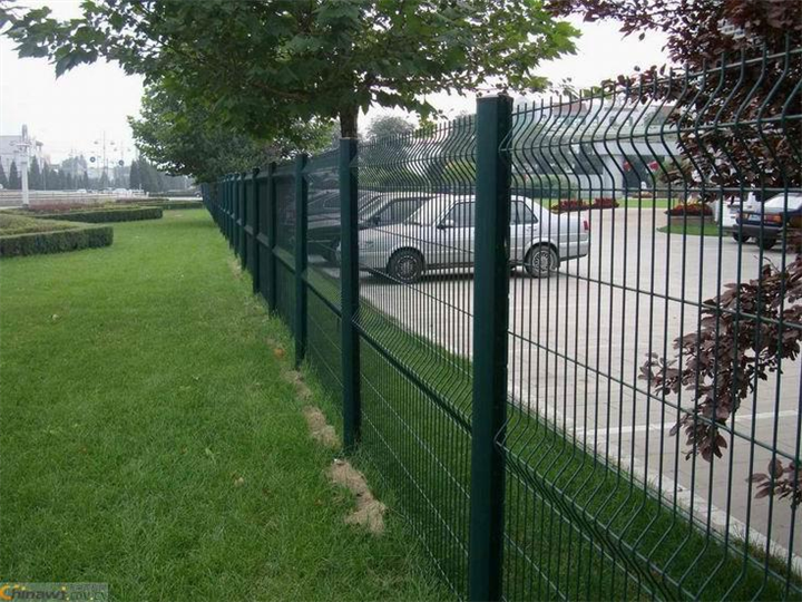 深圳围栏网 公路浸塑护栏网批发 