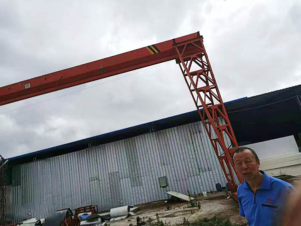 福建漳州龙门吊出租厂家使用场地来判断 