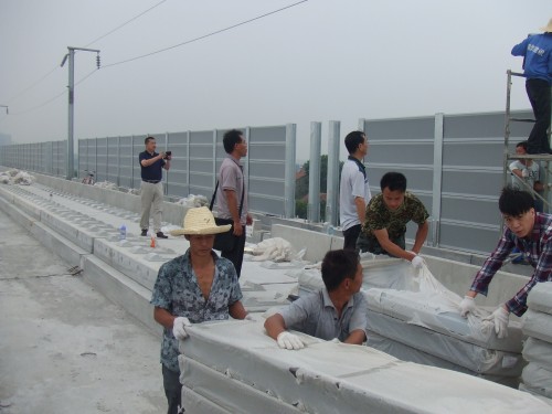 武黄城际高铁施工现场声屏障