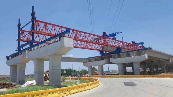 黑龙江鹤岗架桥机出租公司手拉葫芦的使用 