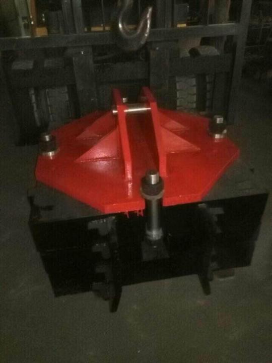 检测用高应变锤头1