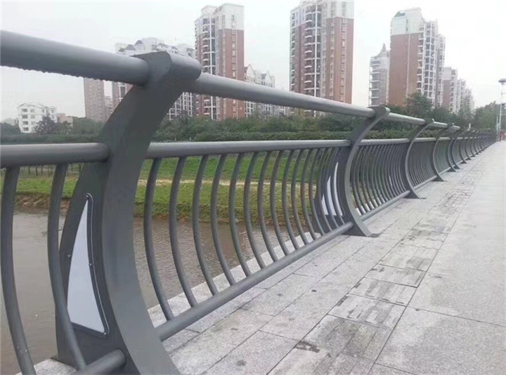 蚌埠道路护栏功能