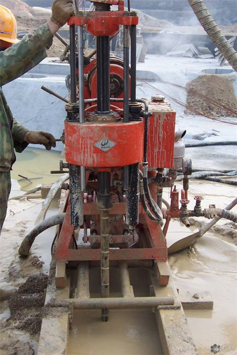 仙桃打井机钻井公司 