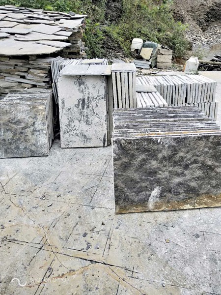 贵州安顺青石文化石加工基地 