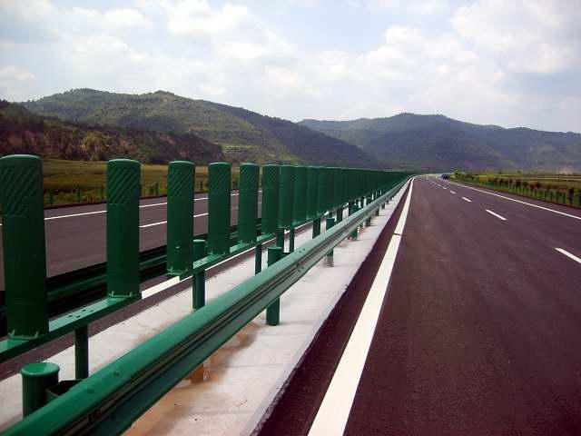 西安公路防护栏