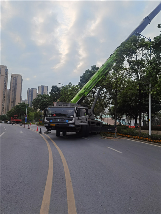 三水吊车出租公司