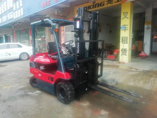 东莞龙工叉车出租电话