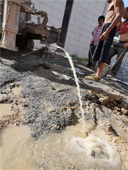 铜仁打地热井 