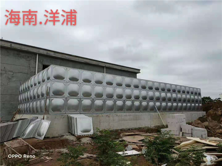 海南保温水塔厂家