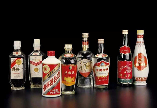 南京回收老酒