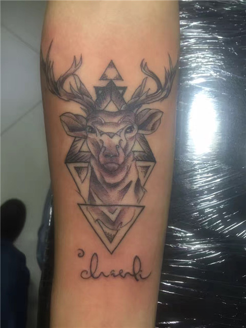 六盘水纹身哪家好01