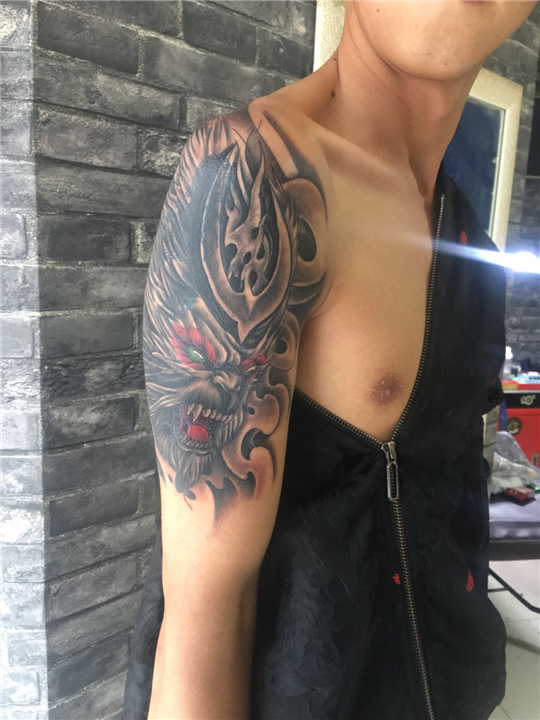 六盘水纹身刺青工作室 