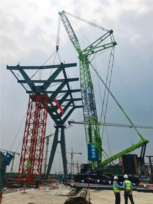 福州履带吊出租，福建福州履带吊租赁电话