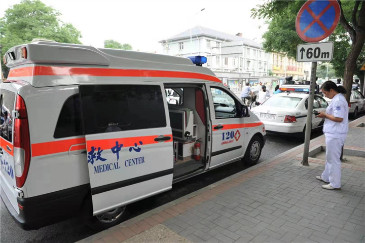 文圣区救护车出租、宏伟区救护车出租 