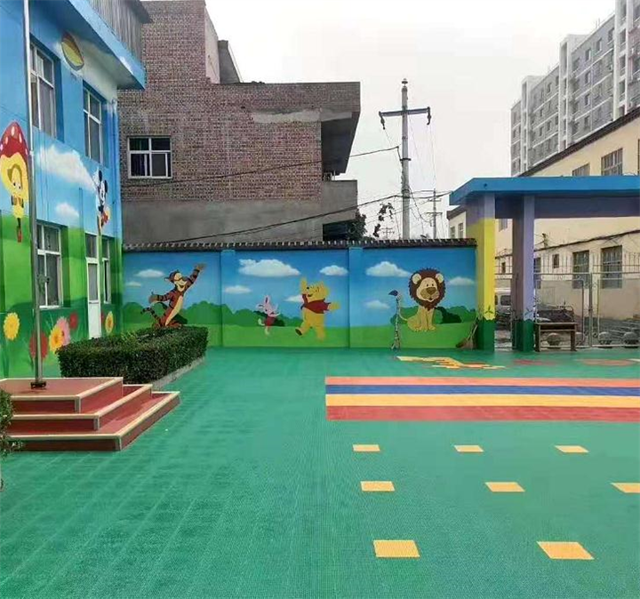 PVC塑胶地板 