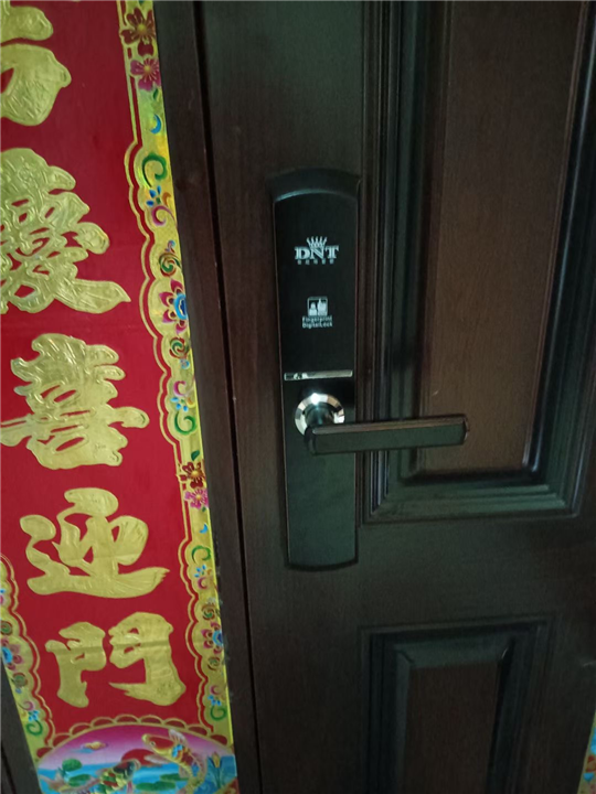 蚌埠龙子湖开防盗门锁服务热线是多少