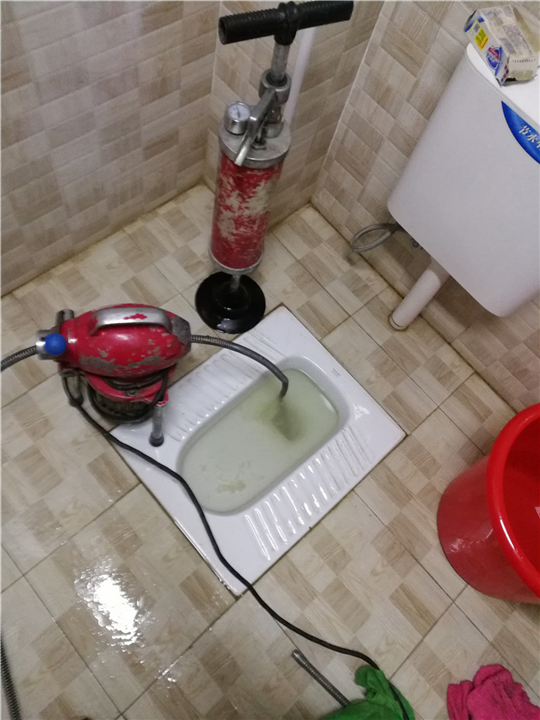 鹤山管道疏通作业要留意哪些方面?