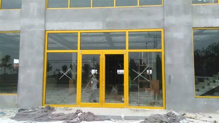 潍坊氟碳铝合金肯德基门