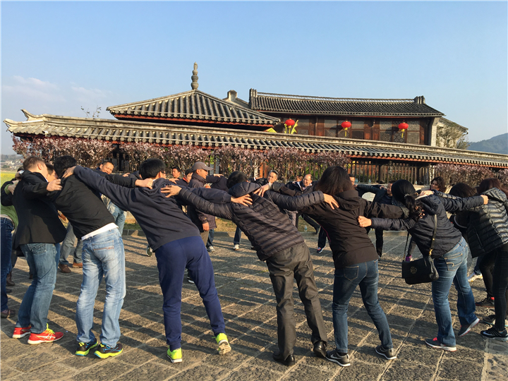 腾冲旅游包车电话