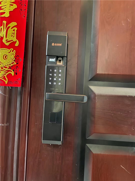 西宁换办公室门锁公司电话是多少