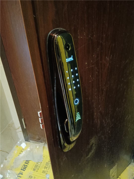 贵阳汽车开锁换锁要多少钱