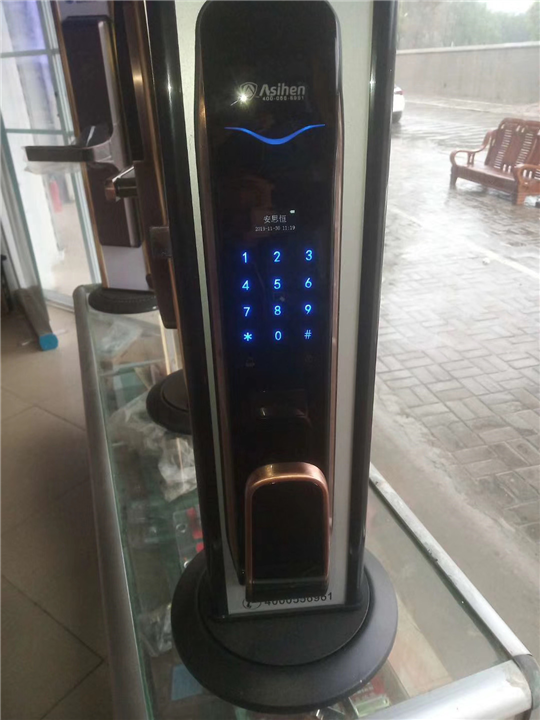 武清崔黄口上门换锁哪家师傅态度好
