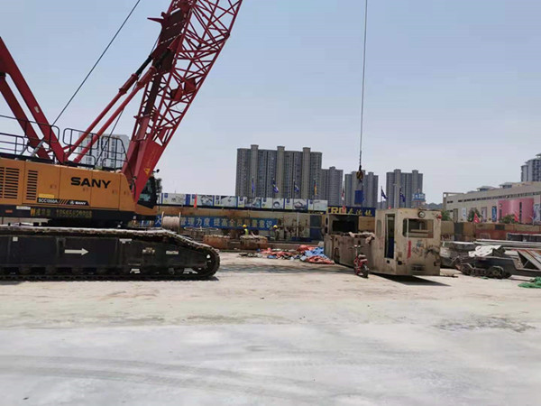 郑州吊车出租5