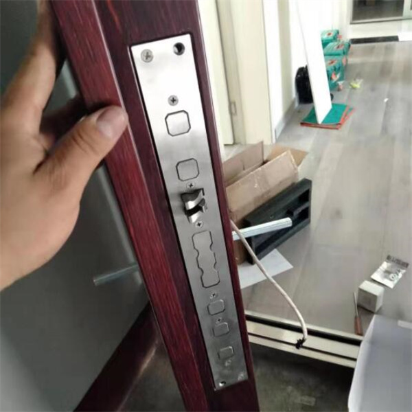 望远镇防盗门怎样开锁