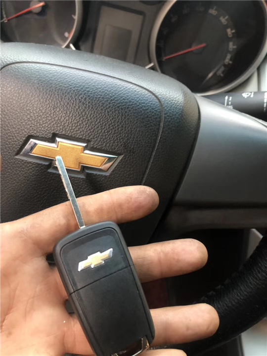 吉安车库门开锁换锁电话是多少