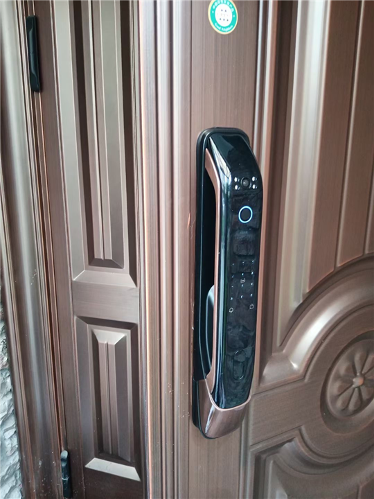 大方钥匙全丢配汽车钥匙