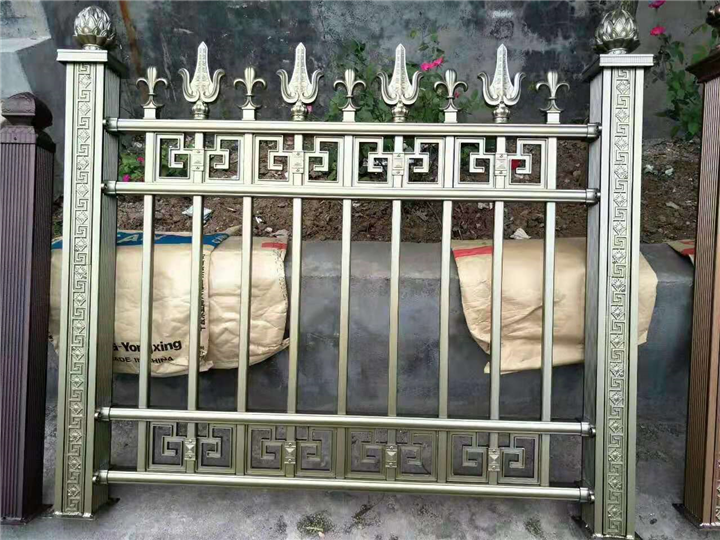 玉林铁艺围栏生产、广西博白县博强铁艺装饰有限公司 