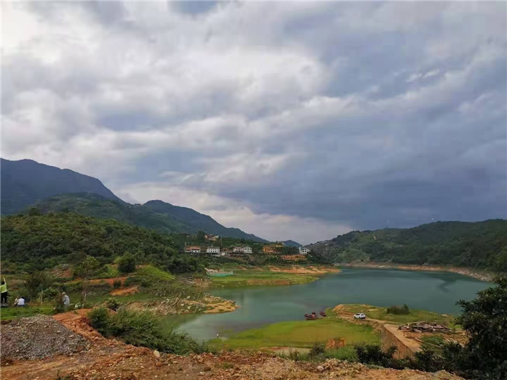 美丽湖泊东江湖