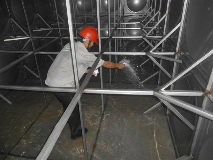 二次生活供水系统水箱水池清洗