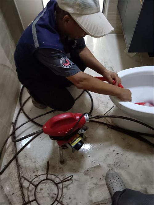濮阳下水道疏通解决城市 肠道问题