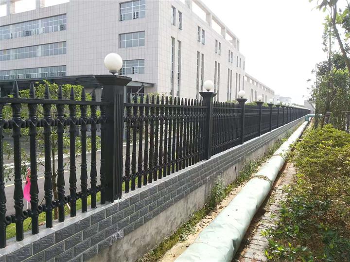 长沙欧冠艺术围栏为住宅小区添彩